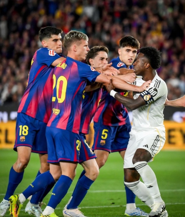 برشلونة يتحدى ريال مدريد في كلاسيكو العودة أو التأكيد