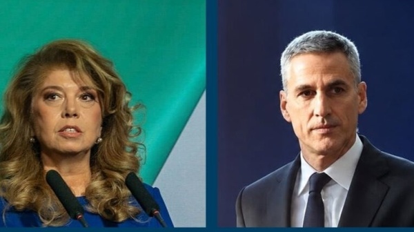 رئيسة بلغاريا ومرشح المعارضة يتأهلان لجولة انتخابية ثانية رئيسة بلغاريا ومرشح المعارضة يتأهلان لجولة انتخابية ثانية