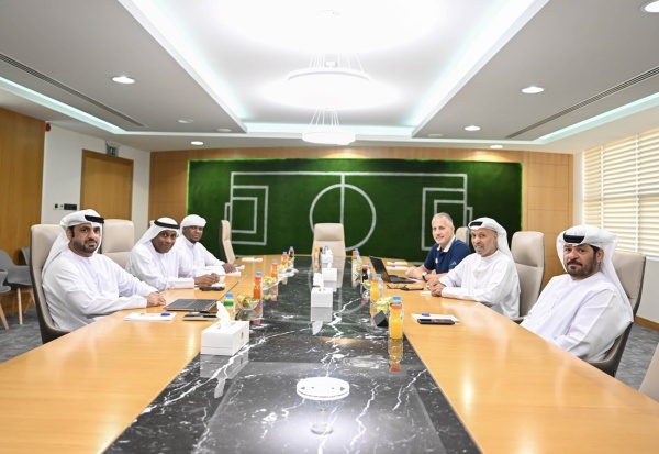 اتحاد الكرة يعلن قائمة منتخب الإمارات في خليجي القدامى
