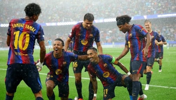 برشلونة يحاصر باريس بالترسانة التهديفية برشلونة يحاصر باريس بالترسانة التهديفية