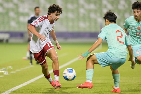 أبيض الناشئين يغازل نهائي كأس الخليج أمام اليمن أبيض الناشئين يغازل نهائي كأس الخليج أمام اليمن