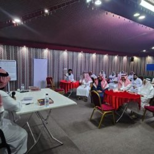 في أمسية ثقافية بصبيا سفارة الأدب تسلط الضوء على الكتابة الإبداعية وتحدياتها