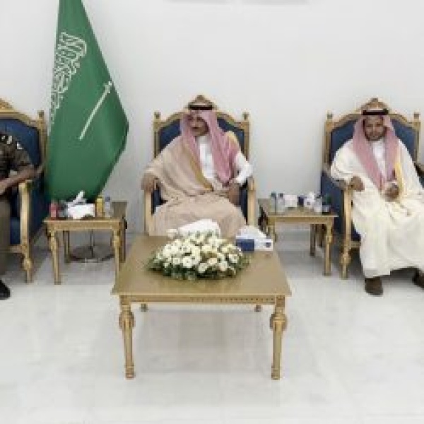 محافظ صبيا يتفقد مركز قوز الجعافرة ويؤكد وجهة تنموية وسياحية واعدة للمحافظة محافظ صبيا يتفقد مركز قوز الجعافرة ويؤكد وجهة تنموية وسياحية واعدة للمحافظة