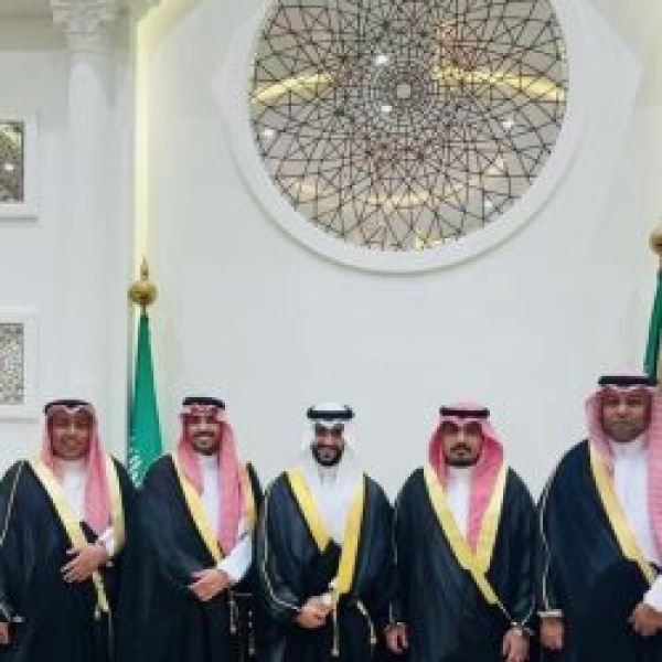 أسرة الهزاع يحتفلون بزواج ابنهم الأستاذ زيد