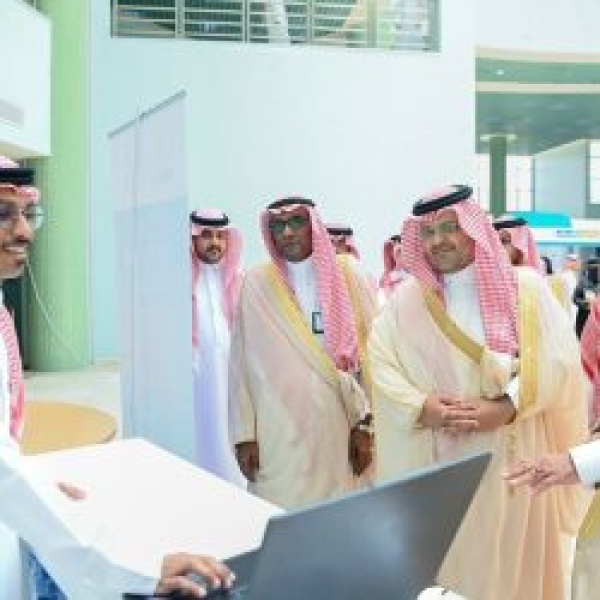 جامعة جازان تختتم هاكاثون ابتكر جازان وتتوج أصحاب المراكز الأولى
