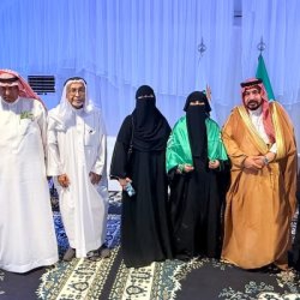 فرع هيئة حقوق الإنسان بجازان يشارك في احتفالية اليوم العالمي لكبار السن ويستضيف العميد المتقاعد أبودية فرع هيئة حقوق الإنسان بجازان يشارك في احتفالية اليوم العالمي لكبار السن ويستضيف العميد المتقاعد أبودية