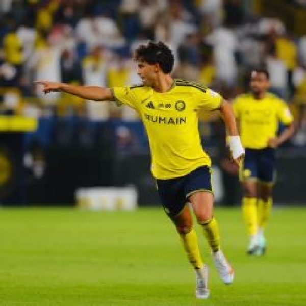 جواو فيليكس يمنح النصر نقاط نيوم في دوري روشن للمحترفين جواو فيليكس يمنح النصر نقاط نيوم في دوري روشن للمحترفين