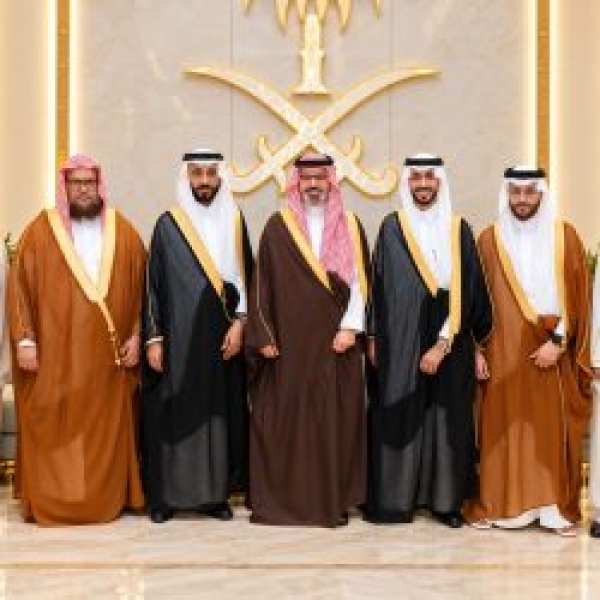 نائب أمير جازان يشر ف حفل زواج نجل الشيخ حسن عكفي نائب أمير جازان يشر ف حفل زواج نجل الشيخ حسن عكفي