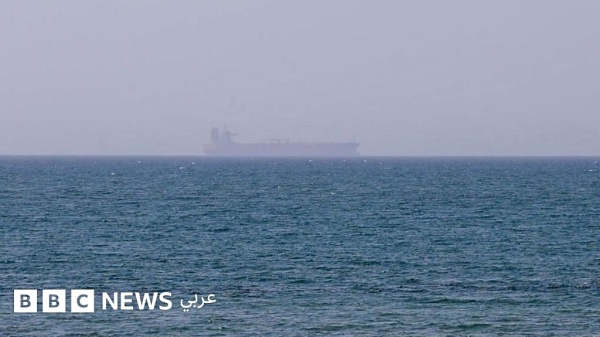 الجيش الأمريكي ينفي إطلاق إيران طلقات تحذيرية على سفن حربية في خليج ع مان