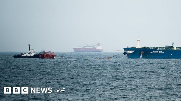 ناقلات نفط إيرانية تعبر منطقة الحصار الأمريكي ومخاوف من تأثير الضربات الإسرائيلية ضد لبنان على الاتفاق ناقلات نفط إيرانية تعبر منطقة الحصار الأمريكي ومخاوف من تأثير الضربات الإسرائيلية ضد لبنان على الاتفاق
