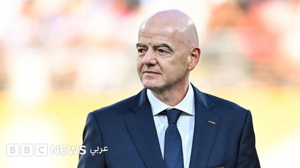اليويفا يقول إن المقاطعة قد تستمر والاتحاد الإنجليزي يسحب دعمه لإنفانتينو اليويفا يقول إن المقاطعة قد تستمر والاتحاد الإنجليزي يسحب دعمه لإنفانتينو