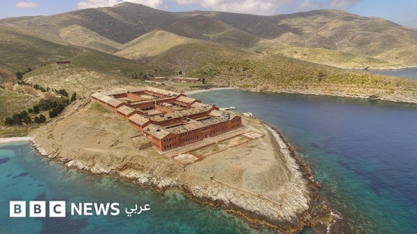 من جزيرة الشيطان إلى ملاذ للفقمات النادرة كيف غي رت الطبيعة وجه جزيرة يونانية من جزيرة الشيطان إلى ملاذ للفقمات النادرة كيف غي رت الطبيعة وجه جزيرة يونانية