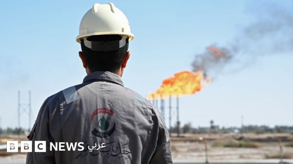 أولى ثمار زيارة قاليباف إيران تسمح بعبور سفن عراقية مضيق هرمز أولى ثمار زيارة قاليباف إيران تسمح بعبور سفن عراقية مضيق هرمز
