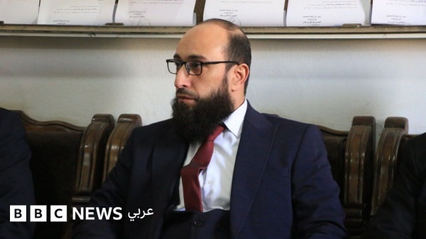 سوريا جدل واسع بعد ظهور نائب محافظ الرقة شادي الويسي خلال جولة رسمية