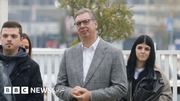 من الواضح أننا خسرنا هذه الانتخابات رئيس صربيا السابق يقر بالهزيمة أمام حركة الاحتجاجات الطلابية من الواضح أننا خسرنا هذه الانتخابات رئيس صربيا السابق يقر بالهزيمة أمام حركة الاحتجاجات الطلابية