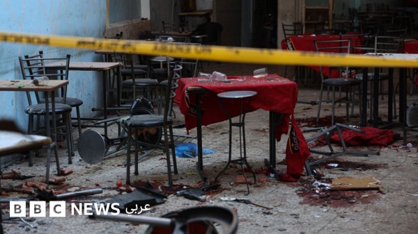 انفجار في مقهى بدمشق يسفر عن قتلى وجرحى والتحقيقات جارية انفجار في مقهى بدمشق يسفر عن قتلى وجرحى والتحقيقات جارية