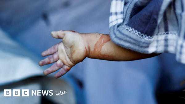 انهيار مبنى في غزة يودي بحياة 14 شخصا والعشرات تحت الأنقاض