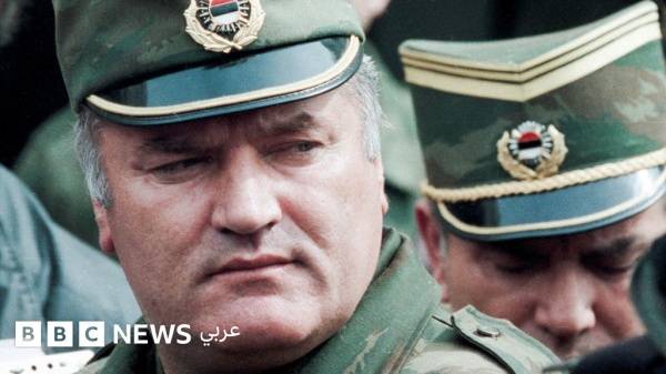 وفاة جزار البوسنة راتكو ملاديتش مراسل بي بي سي يروي قصة لقائه به خلال الحرب