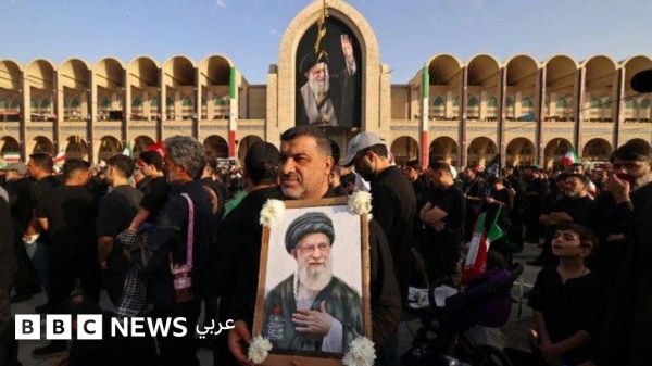 كيف تحو لت جنازة خامنئي إلى استعراض دعائي مقال في التلغراف كيف تحو لت جنازة خامنئي إلى استعراض دعائي مقال في التلغراف