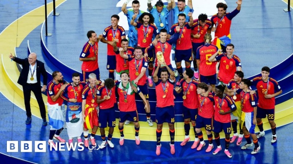كأس العالم إسبانيا بطلة العالم بعد الفوز على الأرجنتين كأس العالم إسبانيا بطلة العالم بعد الفوز على الأرجنتين