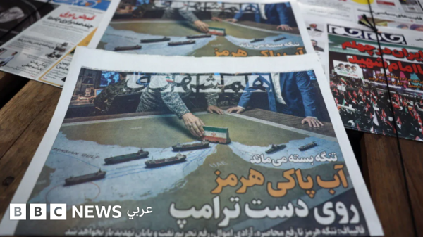 إيران تتحدى عقوبات واشنطن وتؤكد ثقتها في شركائها الكبار