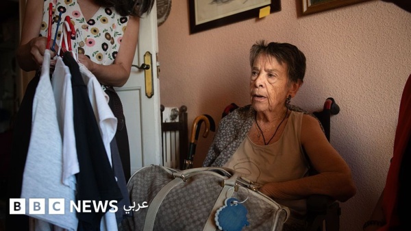 وفاة الإسبانية التي أثار قرار إخلائها من منزلها احتجاجات في أنحاء البلاد وفاة الإسبانية التي أثار قرار إخلائها من منزلها احتجاجات في أنحاء البلاد