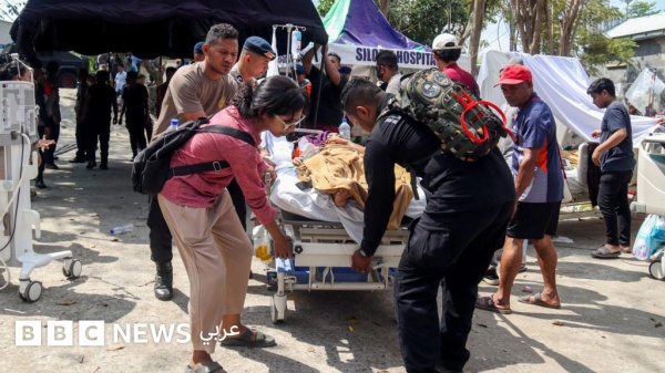 إجلاء الآلاف في إندونيسيا عقب زلزال قوي أسفر عن مقتل أكثر من 50 شخصا إجلاء الآلاف في إندونيسيا عقب زلزال قوي أسفر عن مقتل أكثر من 50 شخصا