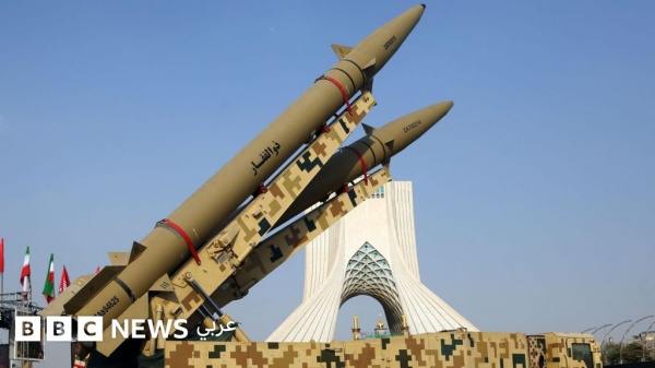طهران تعتبر أي تهديد من خصومها حقيقيا وقائما رغم تعليق ترامب للضربات