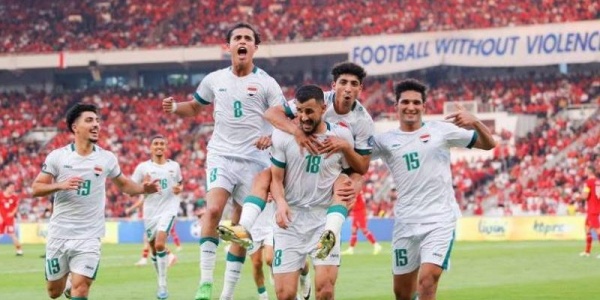 7 لاعبين تحت التهديد أزمة تؤرق العراق قبل مواجهة المنتخب السعودي 7 لاعبين تحت التهديد أزمة تؤرق العراق قبل مواجهة المنتخب السعودي