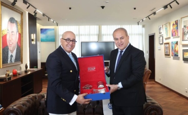 السفير المصري بالرباط يزور وكالة المغرب العربي للأنباء ويبحث آفاق التعاون الإعلامي السفير المصري بالرباط يزور وكالة المغرب العربي للأنباء ويبحث آفاق التعاون الإعلامي