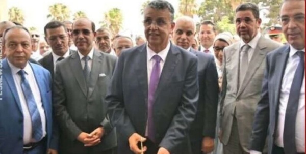 نقيب المحامي بفاس يقاطع حضور وزير العدل لتدشين قسم قضاء الأسرة بصفرو نقيب المحامي بفاس يقاطع حضور وزير العدل لتدشين قسم قضاء الأسرة بصفرو