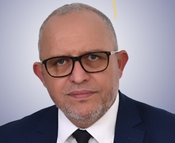 أزمة إحالة قانون المحاماة حين يتحول تصلب الأغلبية إلى عجز سياسي ومؤسساتي و قانوني أزمة إحالة قانون المحاماة حين يتحول تصلب الأغلبية إلى عجز سياسي ومؤسساتي و قانوني