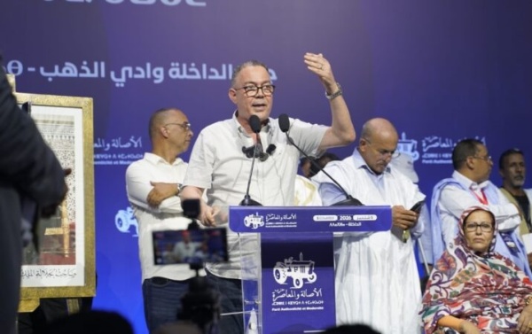 لقجع يتحدى أخنوش لبرمجة رفع الحد الأدنى للأجور إلى 5000 درهم خلال مجلس الحكومة المقبل لقجع يتحدى أخنوش لبرمجة رفع الحد الأدنى للأجور إلى 5000 درهم خلال مجلس الحكومة المقبل