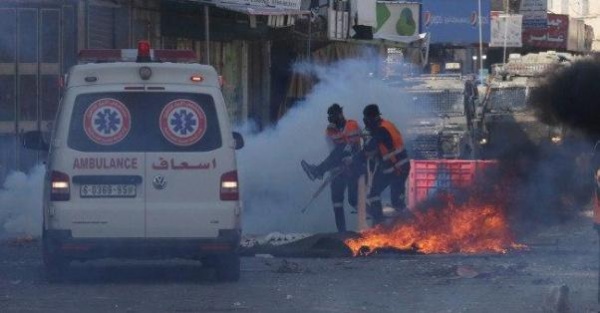 15 إصابة بالاختناق خلال مواجهات مع الاحتلال في طوباس 15 إصابة بالاختناق خلال مواجهات مع الاحتلال في طوباس