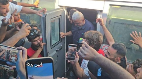 الاحتلال ي فرج عن 12 معتقلا اليوم من قطاع غزة الاحتلال ي فرج عن 12 معتقلا اليوم من قطاع غزة