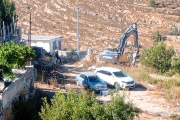 قوات الاحتلال تشرع بهدم منزلين في نحالين وزعترة ببيت لحم قوات الاحتلال تشرع بهدم منزلين في نحالين وزعترة ببيت لحم