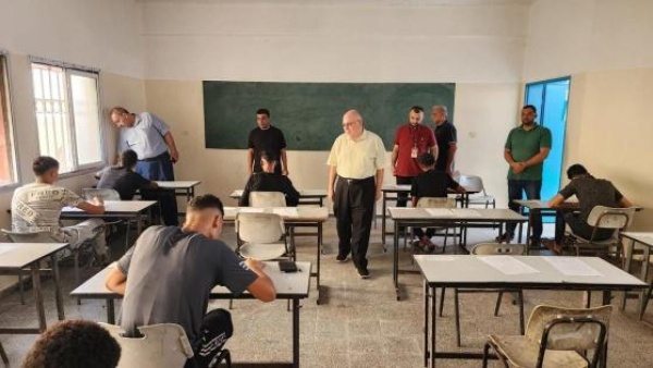 بالصور انطلاق الدورة الثانية من امتحانات الثانوية العامة بالصور انطلاق الدورة الثانية من امتحانات الثانوية العامة