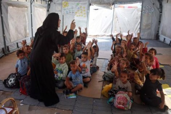 خيام مدرسية خيام مدرسية