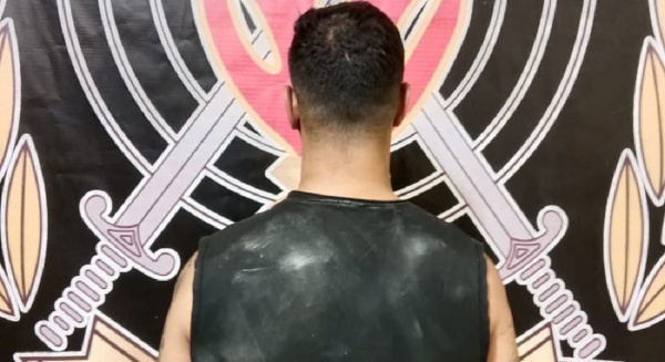 سرق على عد ة مراحل من الشركة التي كان يحرسها وهذا ما حل به سرق على عد ة مراحل من الشركة التي كان يحرسها وهذا ما حل به