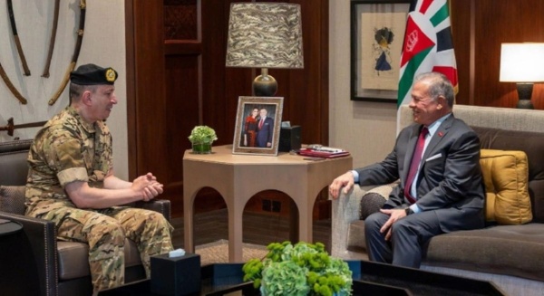 الملك الأردني استقبل قائد الجيش ندعم جهود لبنان في الحفاظ على أمنه وسيادته الملك الأردني استقبل قائد الجيش ندعم جهود لبنان في الحفاظ على أمنه وسيادته
