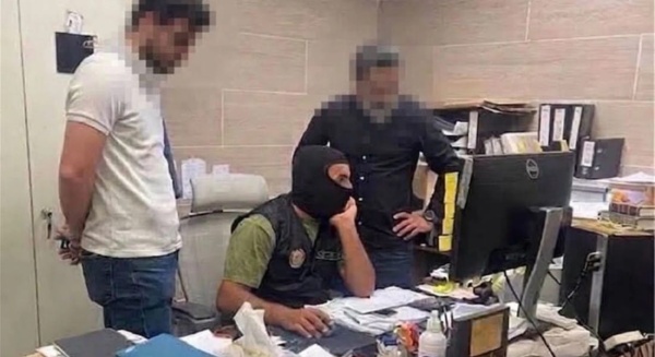 أمن الدولة توقف صاحب مول د مخالف في الضاحية أمن الدولة توقف صاحب مول د مخالف في الضاحية