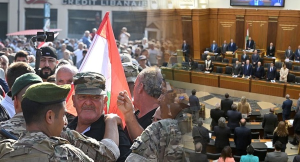 اجتماعات لتحديد كلفة زيادات العسكريين نادر لـ هنا لبنان المراوغة ست قاب ل بالتصعيد اجتماعات لتحديد كلفة زيادات العسكريين نادر لـ هنا لبنان المراوغة ست قاب ل بالتصعيد