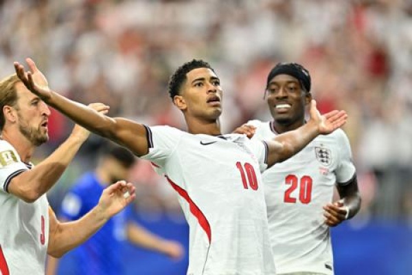 كأس العالم إنجلترا تواجه غانا لحسم الصدارة والتأهل إلى دور الـ32 كأس العالم إنجلترا تواجه غانا لحسم الصدارة والتأهل إلى دور الـ32