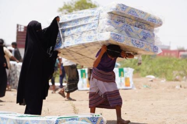 السعودية تلو ح بضرب موقع نفطي في صنعاء والحوثيون يهددون باستهداف أرامكو