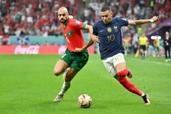 كأس العالم المغرب يحمل آخر آمال العرب عندما يواجه فرنسا بالدور ربع النهائي كأس العالم المغرب يحمل آخر آمال العرب عندما يواجه فرنسا بالدور ربع النهائي