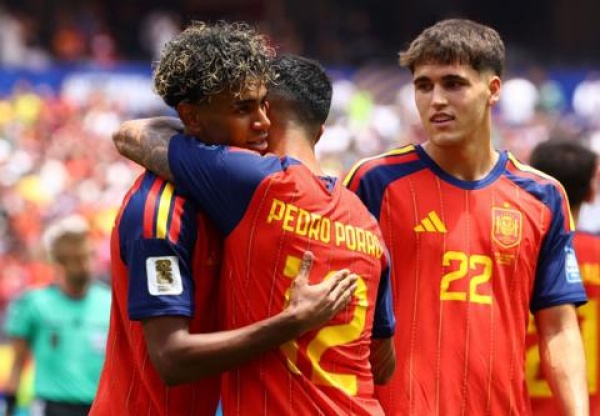 كأس العالم إسبانيا تواجه بلجيكا في مواجهة أوروبية خالصة لحجز مقعد بنصف النهائي كأس العالم إسبانيا تواجه بلجيكا في مواجهة أوروبية خالصة لحجز مقعد بنصف النهائي