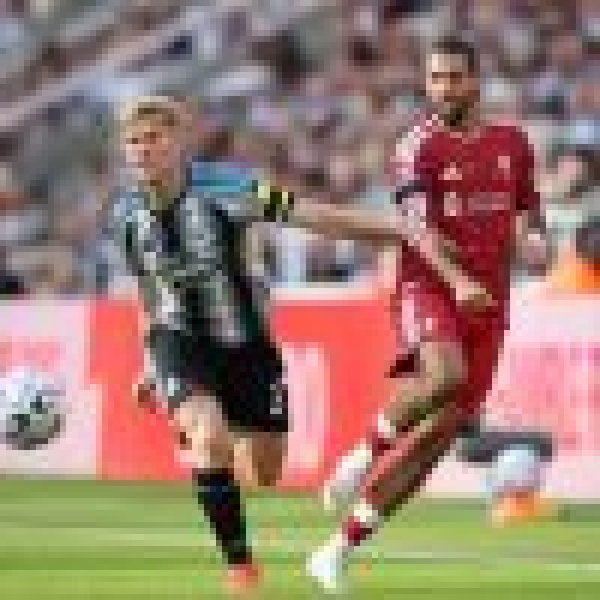 ليفربول يتعادل مع نيوكاسل 2 2 ليفربول يتعادل مع نيوكاسل 2 2