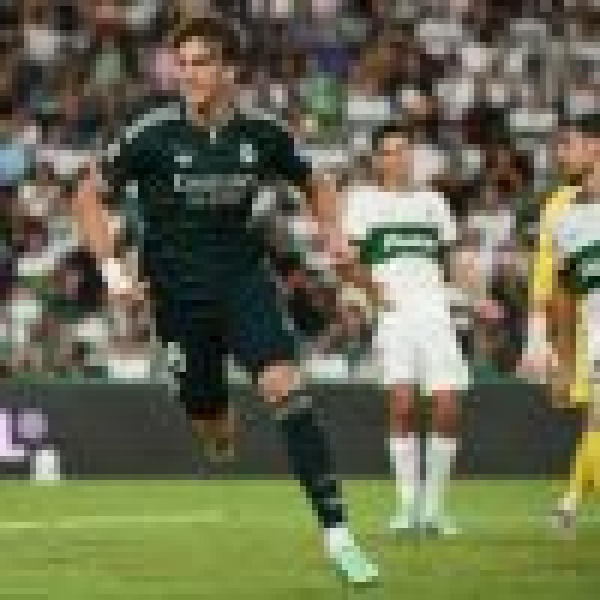 ريال مدريد يفوز على إلتشي 3 2 ريال مدريد يفوز على إلتشي 3 2