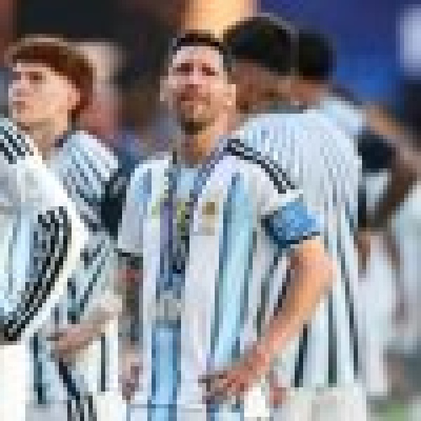 رسميا ميسي يعلن اعتزاله اللعب الدولي رسميا ميسي يعلن اعتزاله اللعب الدولي