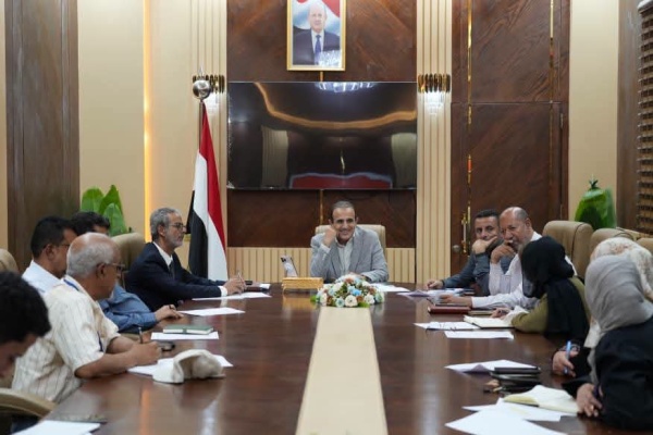 وزير الصحة يرأس اجتماعا لمناقشة مشروع تقييم وبناء القدرات المؤسسية للوزارة بدعم من البنك الدولى وزير الصحة يرأس اجتماعا لمناقشة مشروع تقييم وبناء القدرات المؤسسية للوزارة بدعم من البنك الدولى
